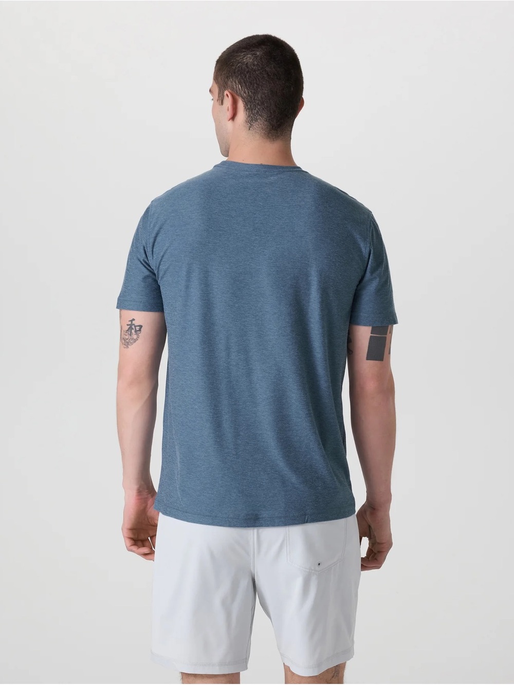 Vuori 3-Pack Mens Strato Tech Short Sleeve Crew Neck Tee Size Large Grey, Blue, - Picture 10 of 16